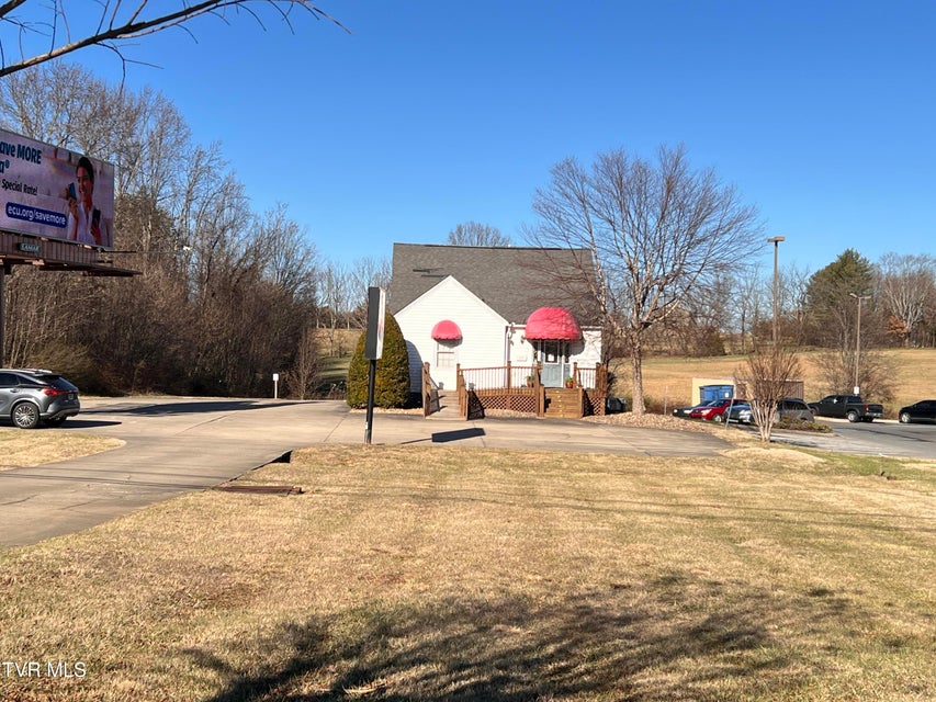 Photo #10: 3509 Andrew Johnson Highway