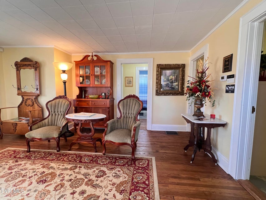 Photo #27: 3509 Andrew Johnson Highway