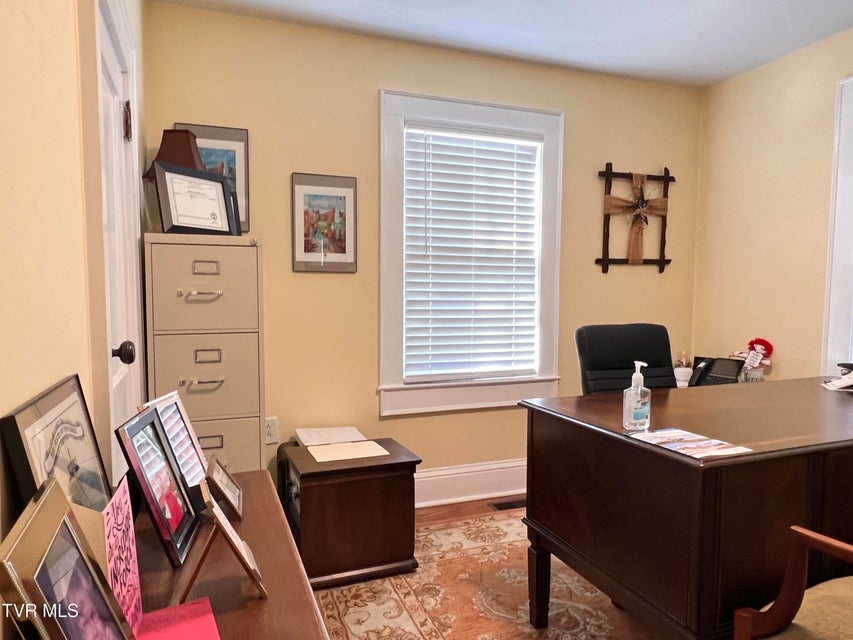 Photo #34: 3509 Andrew Johnson Highway