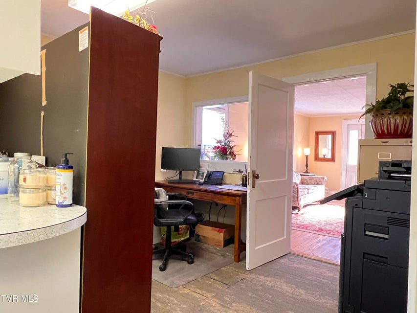 Photo #39: 3509 Andrew Johnson Highway