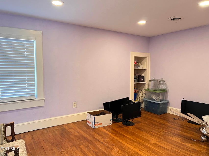 Photo #49: 3509 Andrew Johnson Highway