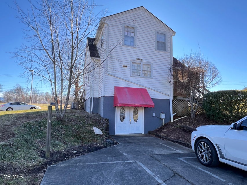 Photo #15: 3509 Andrew Johnson Highway