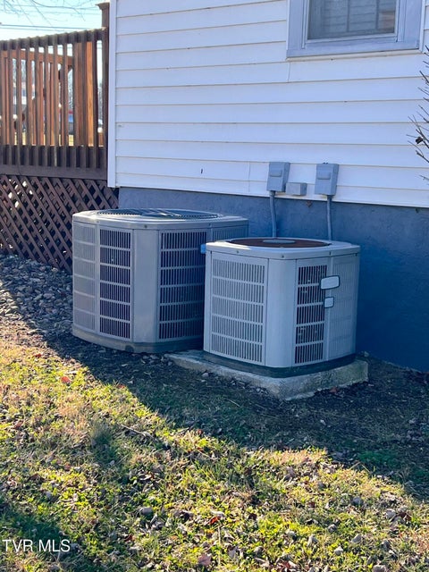 Photo #58: 3509 Andrew Johnson Highway