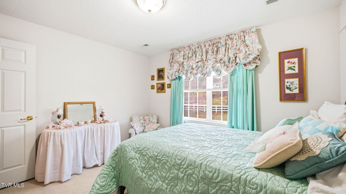 Photo #28: 1218 Glen Abbey Way