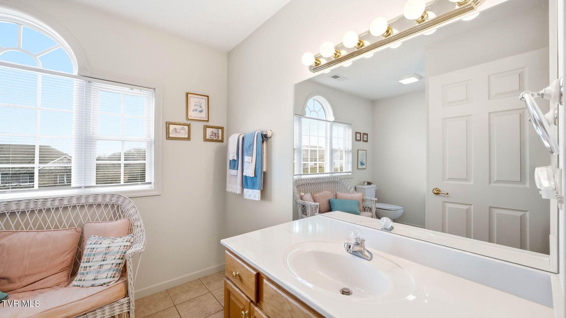 Photo #25: 1218 Glen Abbey Way