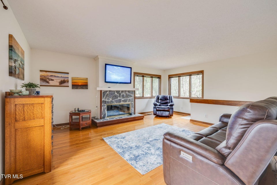 Photo #14: 150 Columbine Road