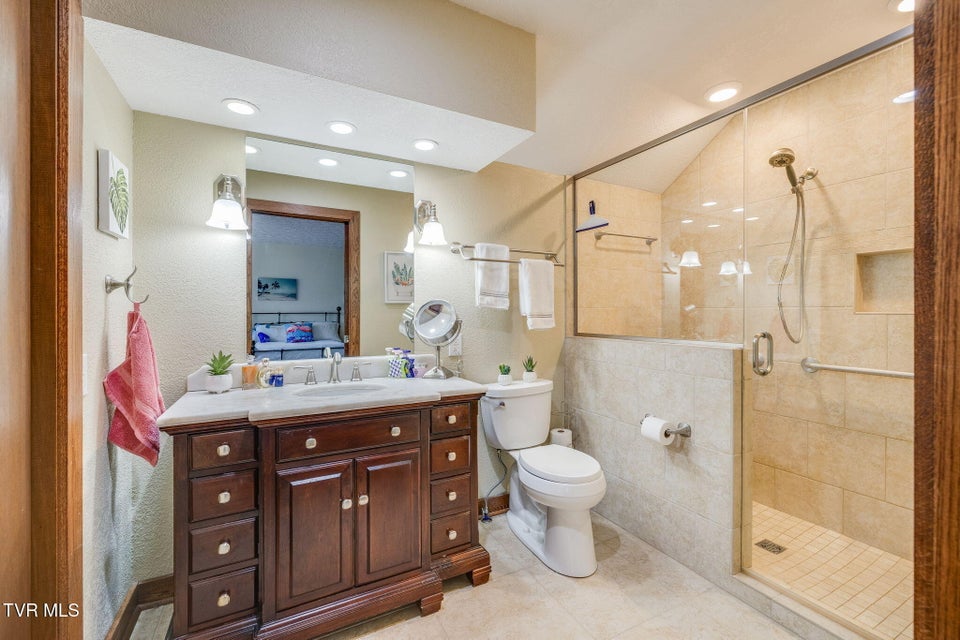 Photo #21: 150 Columbine Road