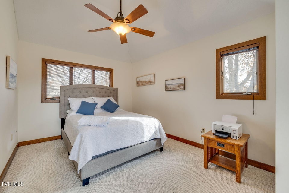 Photo #33: 150 Columbine Road