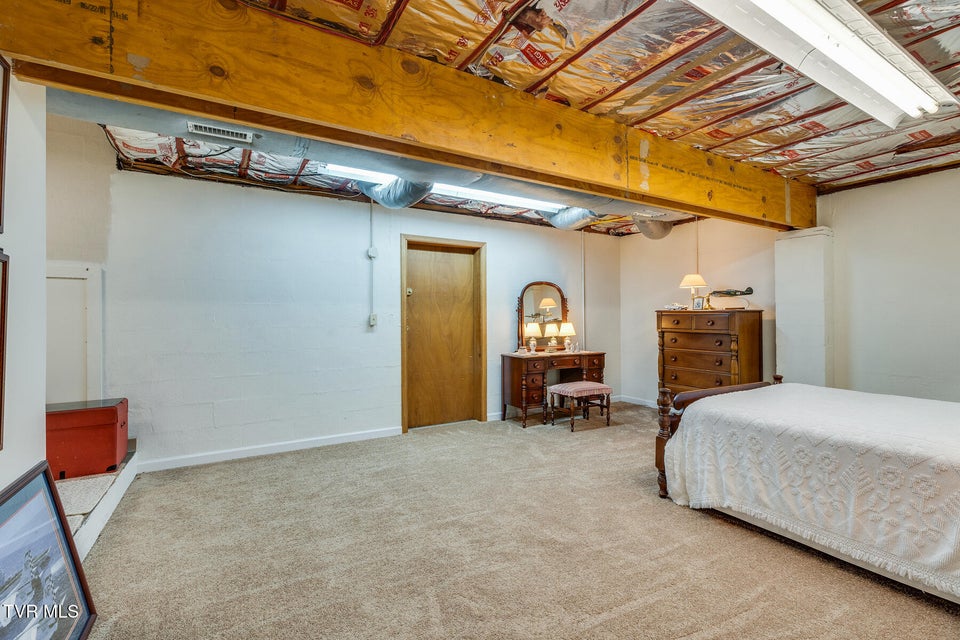 Photo #41: 150 Columbine Road