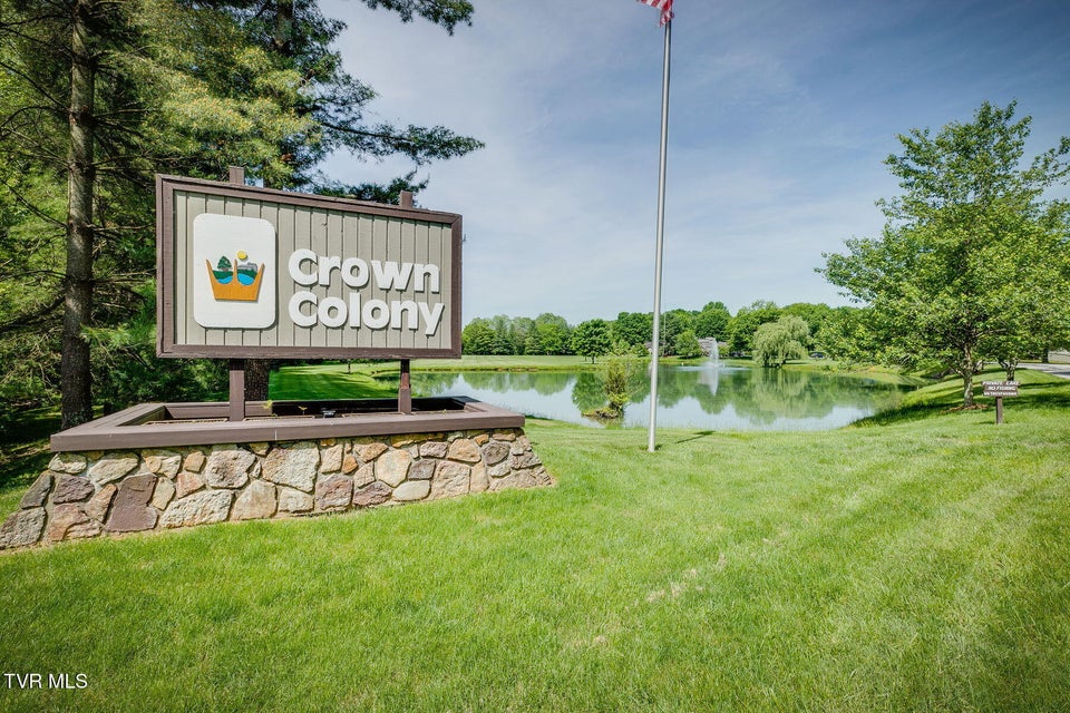 Photo #50: 150 Columbine Road