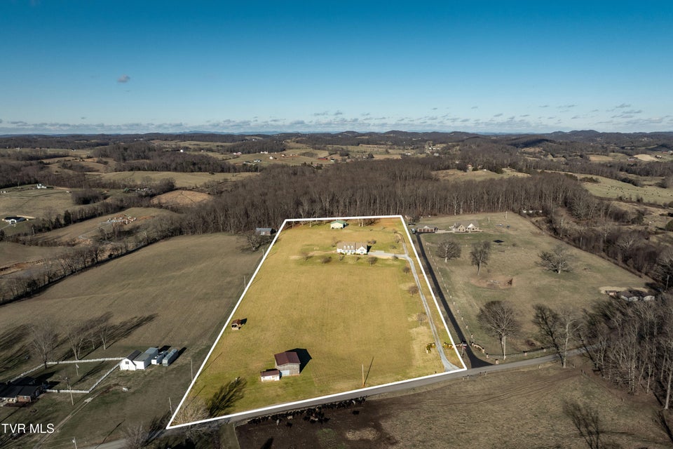 Photo #3: 287 Saylor Hill Road