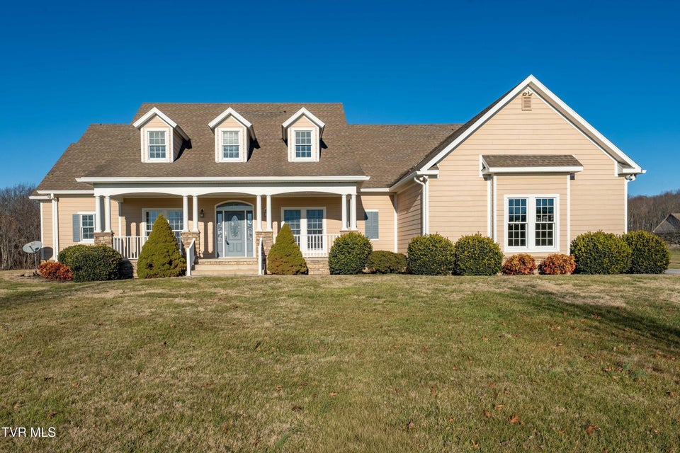 Photo #4: 287 Saylor Hill Road