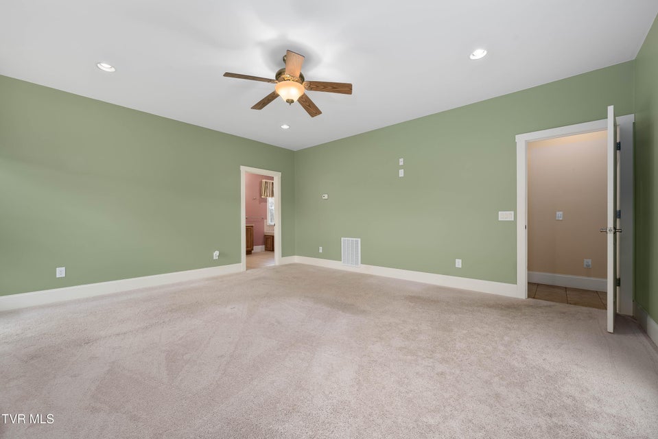 Photo #57: 287 Saylor Hill Road