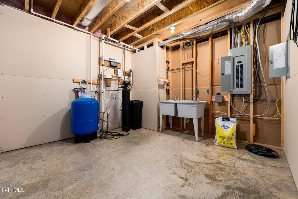 Photo #79: 287 Saylor Hill Road