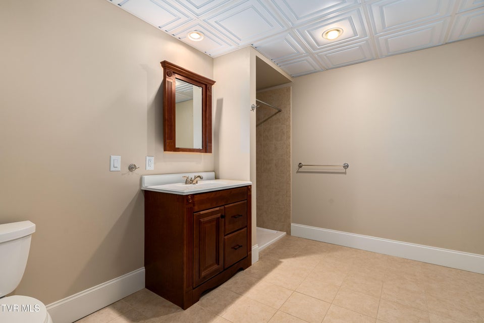 Photo #74: 287 Saylor Hill Road