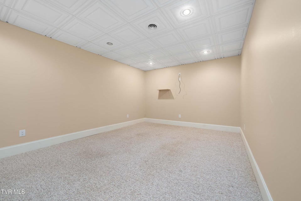 Photo #72: 287 Saylor Hill Road