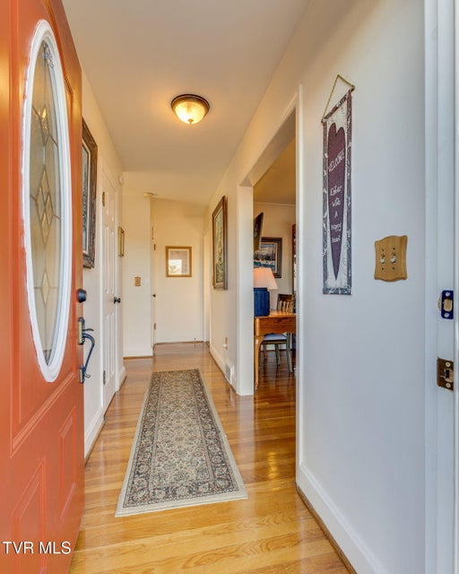 Photo #5: 317 Sunnybrook Drive