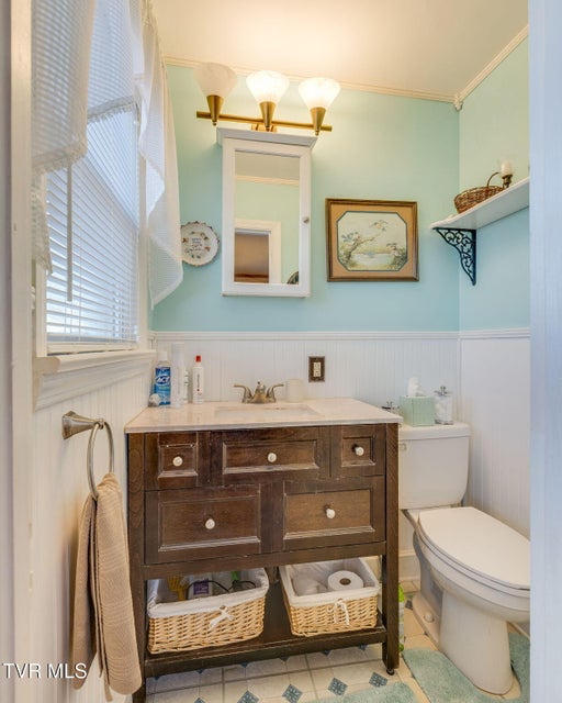 Photo #17: 317 Sunnybrook Drive