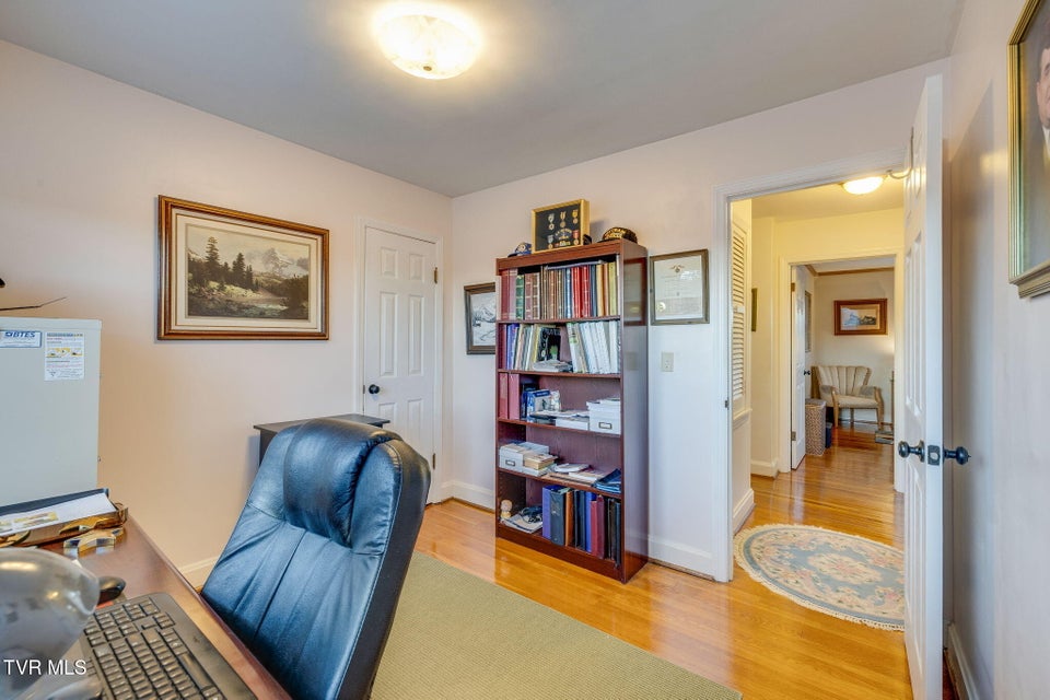 Photo #23: 317 Sunnybrook Drive