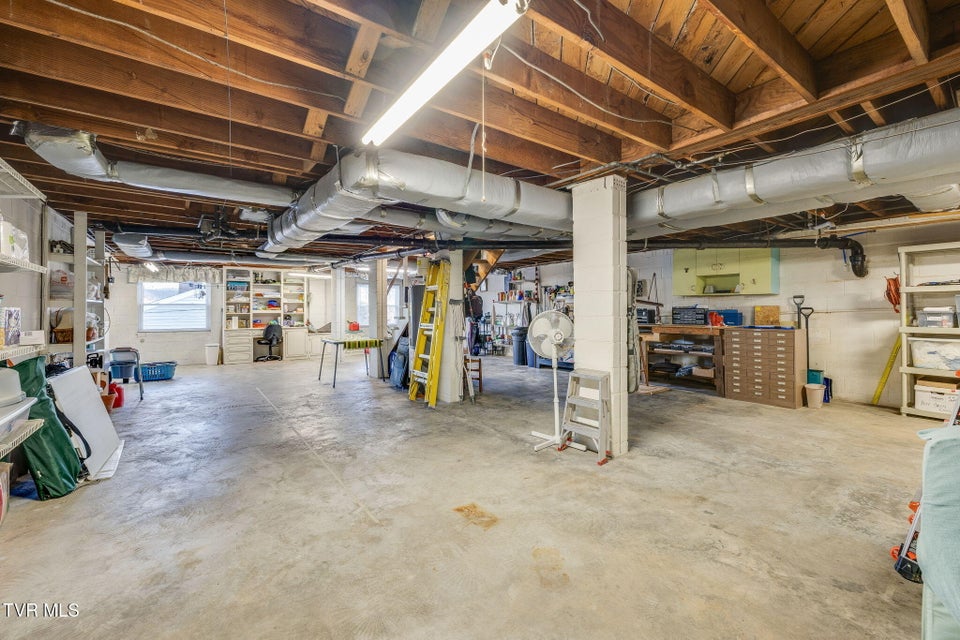 Photo #29: 317 Sunnybrook Drive