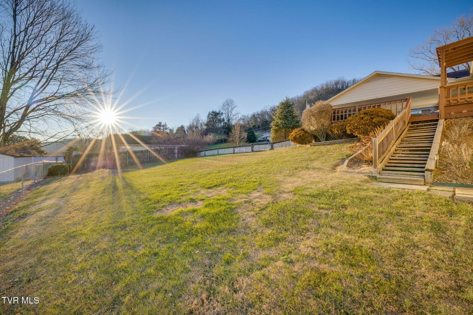 Photo #32: 317 Sunnybrook Drive