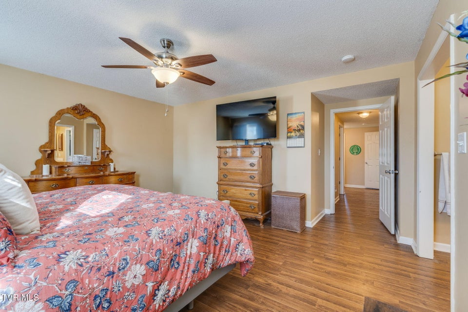 Photo #10: 205 Daytona Place