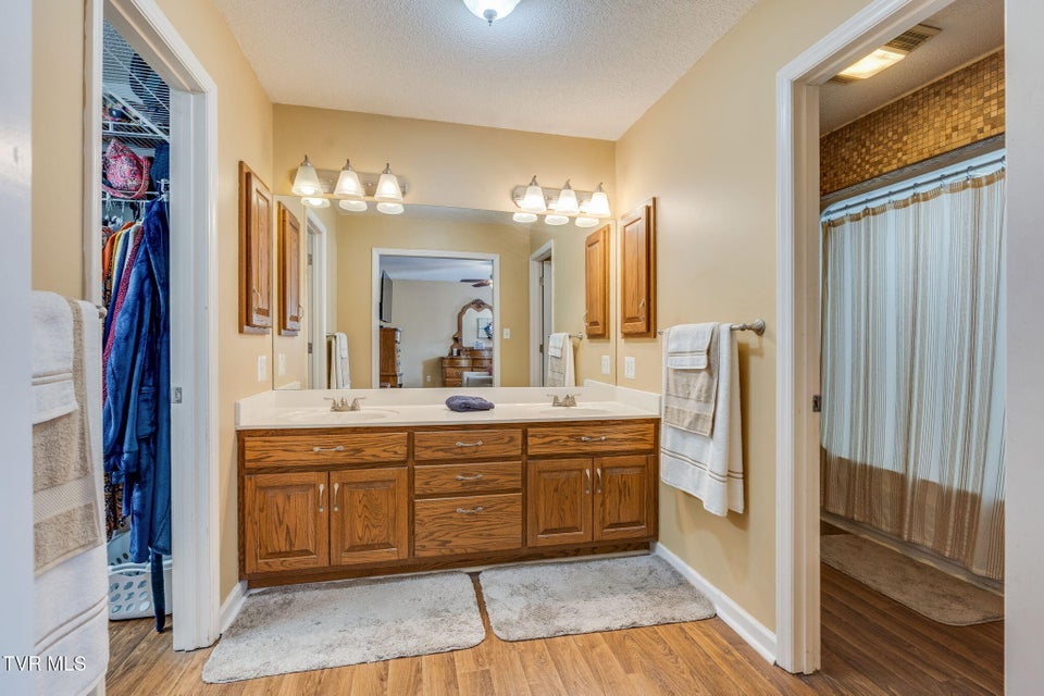 Photo #12: 205 Daytona Place