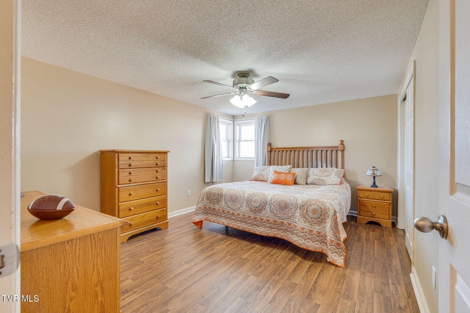 Photo #14: 205 Daytona Place