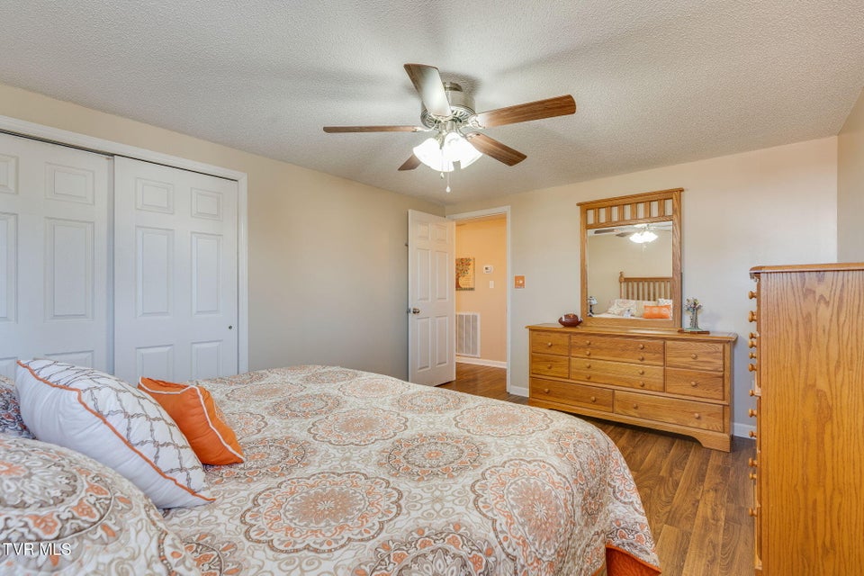 Photo #16: 205 Daytona Place