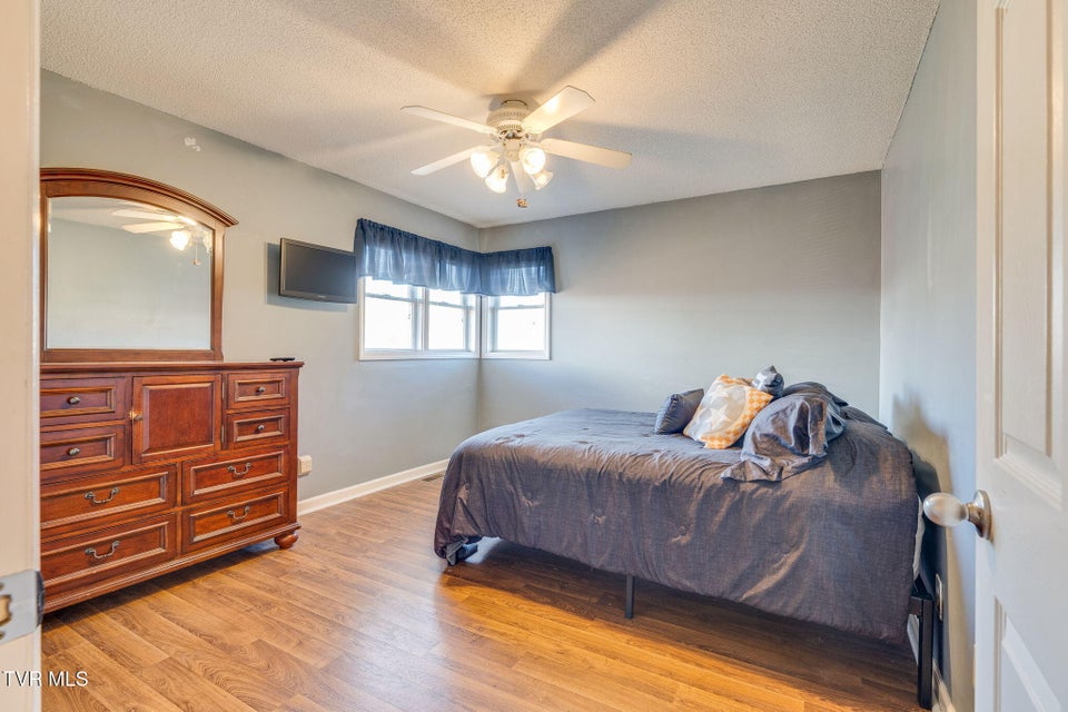 Photo #18: 205 Daytona Place