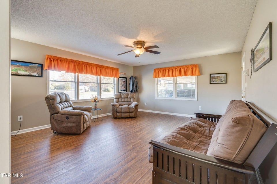 Photo #24: 205 Daytona Place