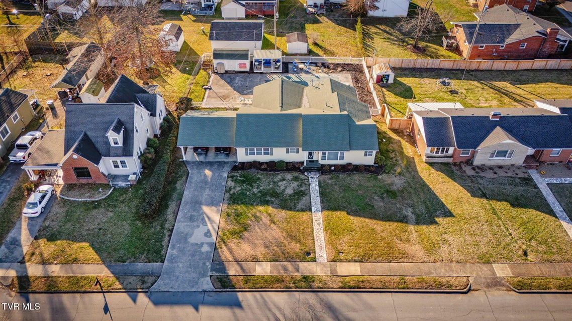 Photo #39: 205 Daytona Place