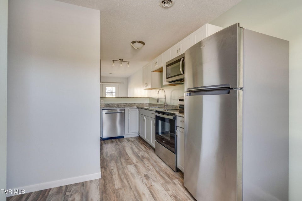 Photo #6: 2023 Weaver Pike