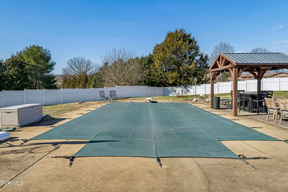 Photo #34: 308 Autumn Circle