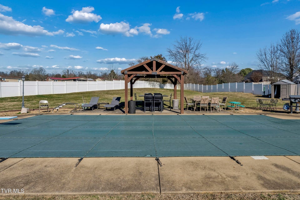 Photo #35: 308 Autumn Circle