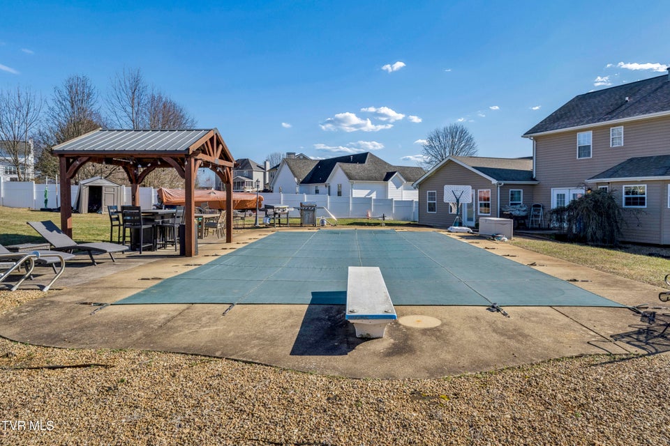 Photo #36: 308 Autumn Circle