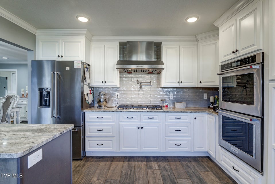 Photo #5: 308 Autumn Circle