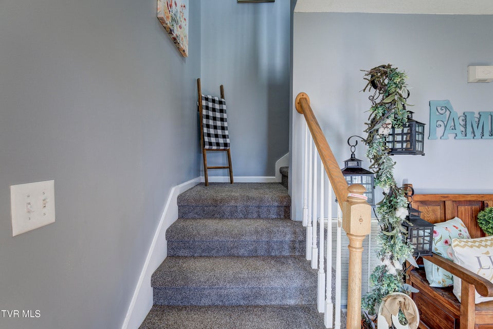 Photo #46: 308 Autumn Circle