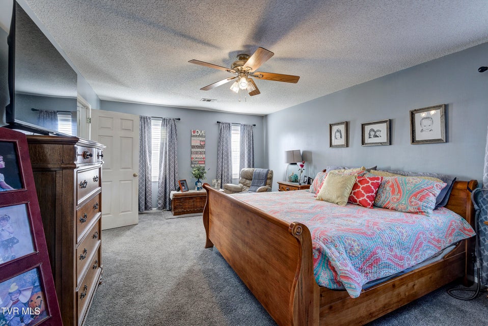 Photo #58: 308 Autumn Circle