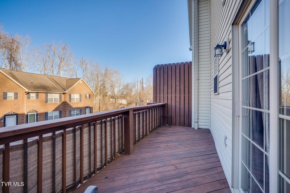 Photo #12: 1809 Lakeview Drive