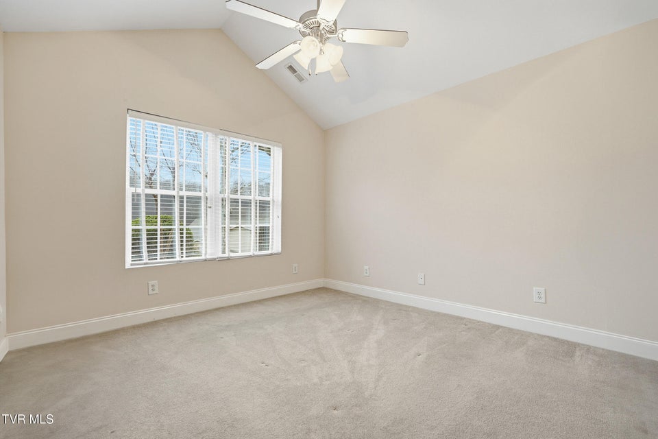 Photo #26: 1721 Skyland Falls Court