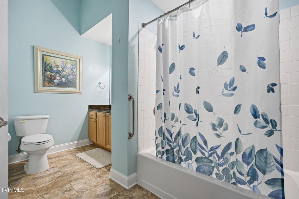 Photo #24: 1721 Skyland Falls Court