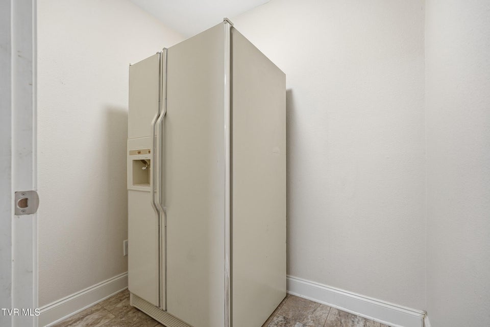 Photo #20: 1721 Skyland Falls Court