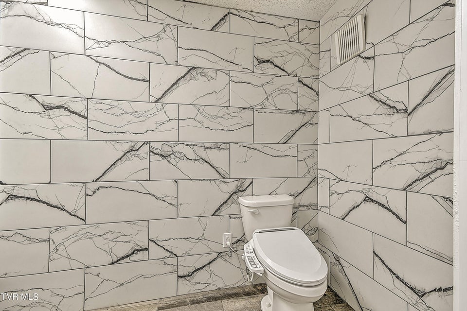 Photo #18: 3930 Stone Drive