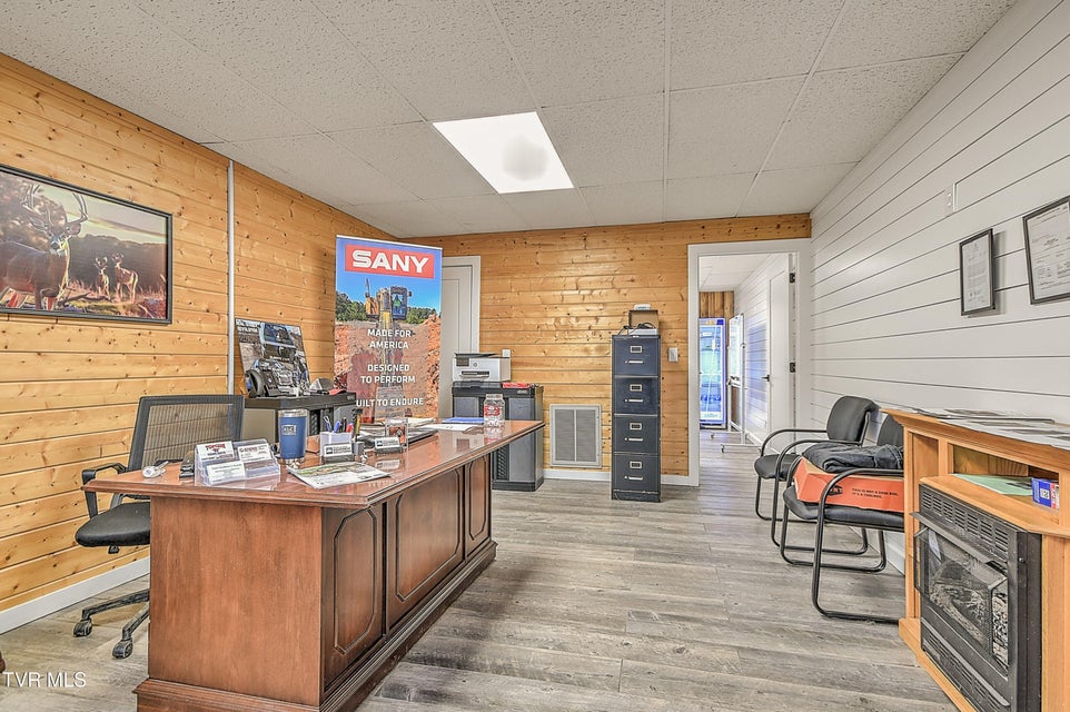 Photo #21: 3930 Stone Drive