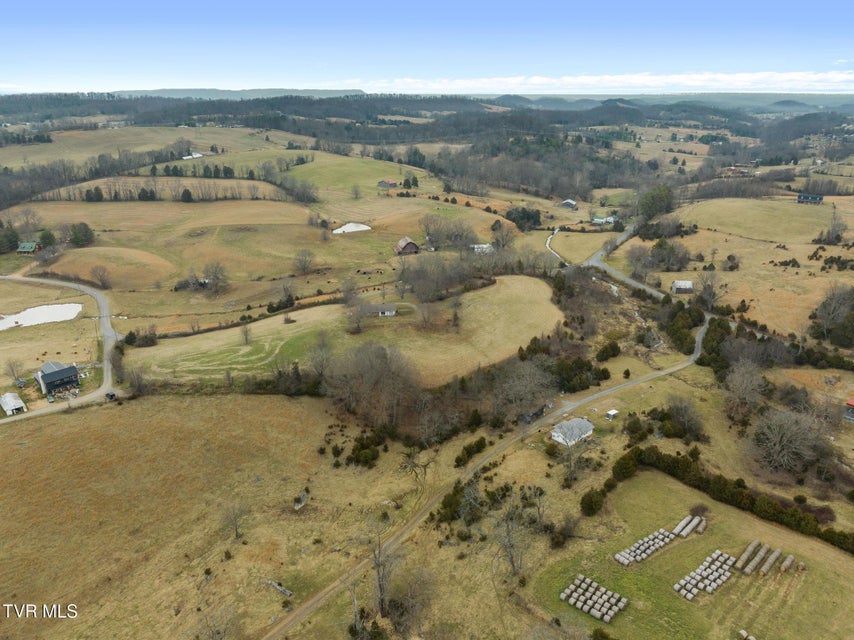 Photo #16: 461 Kincheloe Road