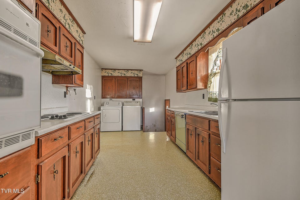 Photo #44: 461 Kincheloe Road