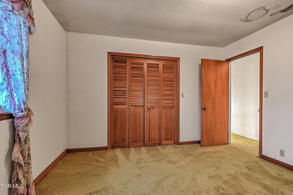 Photo #49: 461 Kincheloe Road