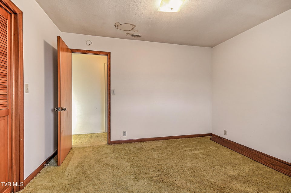 Photo #50: 461 Kincheloe Road