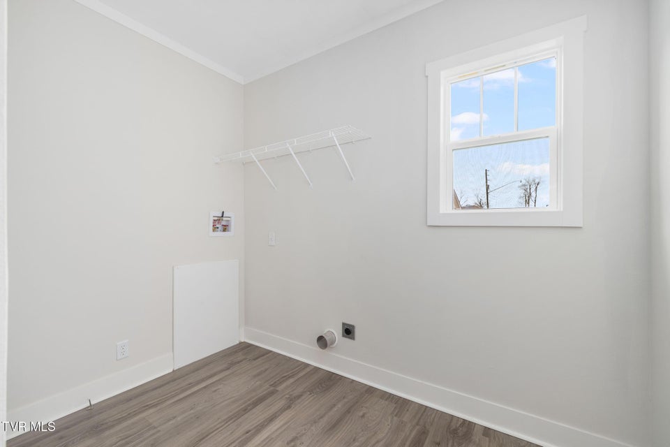 Photo #16: 3253 Avoca Road